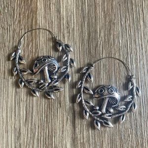 large mushroom hoops